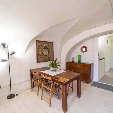 Casa Gilbert 101 * Альгеро